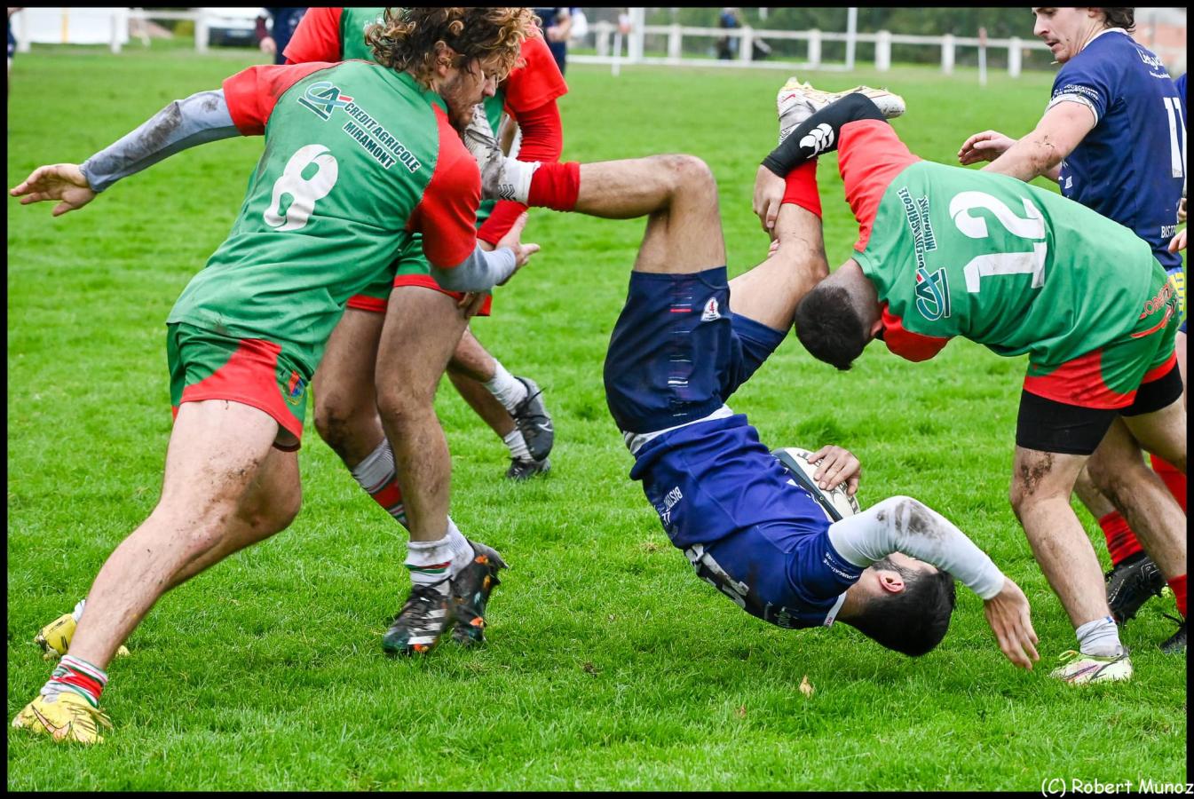 12 novembre: ASM 3 -15 .Le Bouscat. Vaillante face à une équipe à sa portée l'ASM a commis beaucoup trop de maladresses pour conclure ses bonnes intentions de jeu.