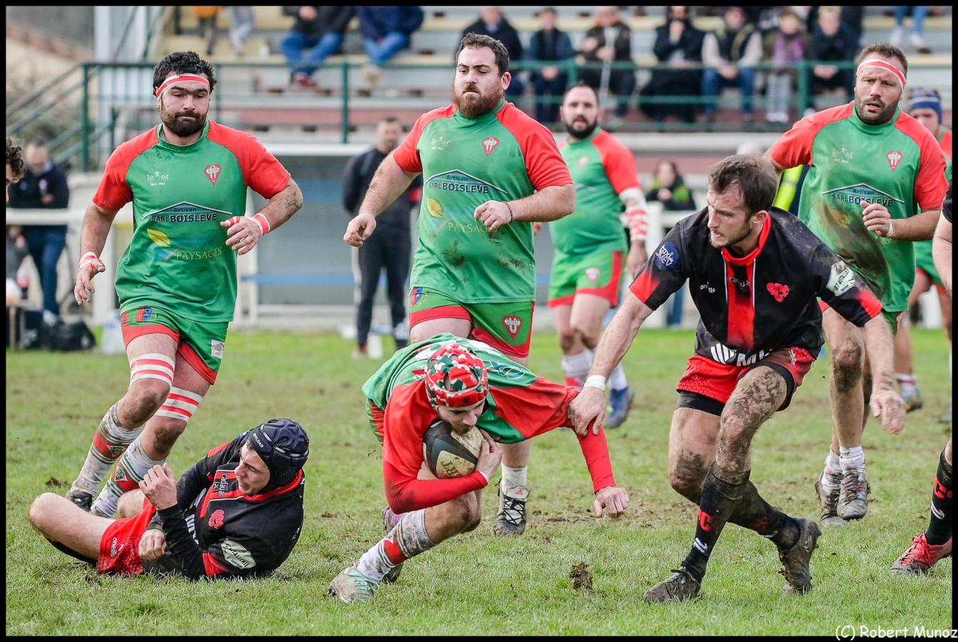 21 janvier: ASM - Cadaujac (10-47). Une première mi-temps équilibrée (10-14) mais un débordement en fin de match avec une carton rouge.