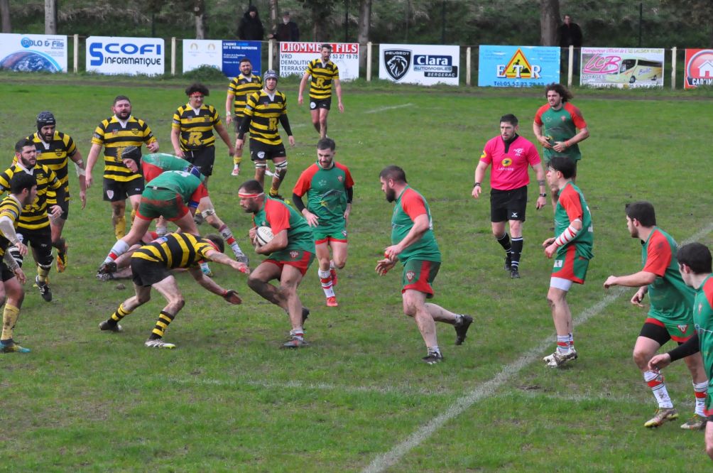 10 mars: déplacement infructueux à Lalinde (5-38). L'ASM a pourtant inquiété les locaux jusqu'en début de deuxième mi-temps avant d'être débordée en fin de match. Comme souvent cette saison, probablement par manque de fraîcheur physique.430069707_893944219194252_8464758089808249568_n