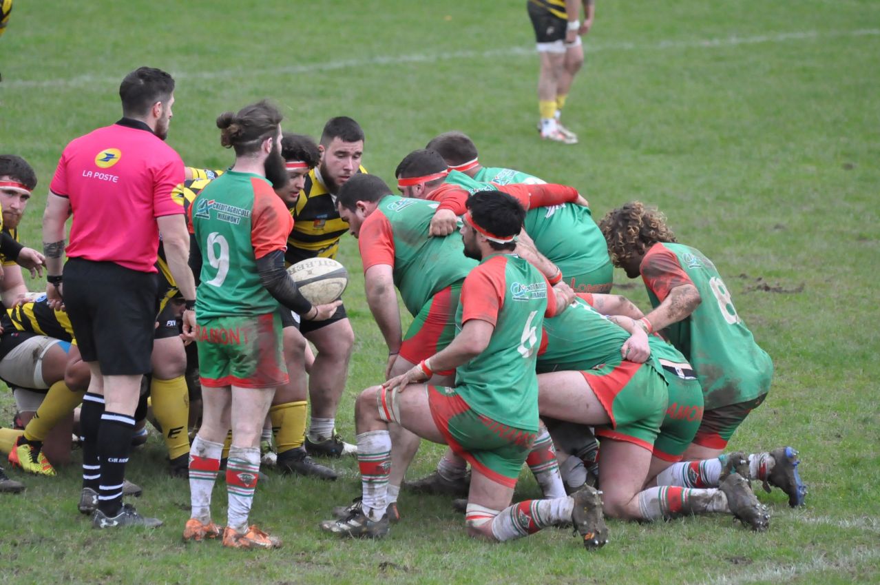 10 mars: déplacement infructueux à Lalinde (5-38). L'ASM a pourtant inquiété les locaux jusqu'en début de deuxième mi-temps avant d'être débordée en fin de match. Comme souvent cette saison, probablement par manque de fraîcheur physique.430128502_893941955861145_627694884566103896_n