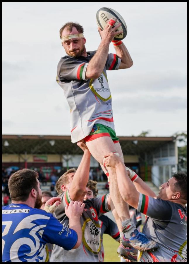 Alexandre Lambert comme souvent omni présent jusqu'à une blessure au genou