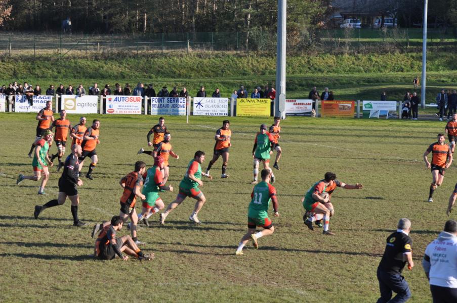 330984280_886782775709713_7049563410493687947_n