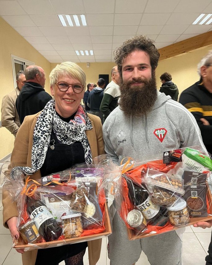 Jennifer et Morgan distingués- et distingués- par le prix des sportifs et bénévoles de la communauté des communes du pays de Lauzun décerné le 12 décembre